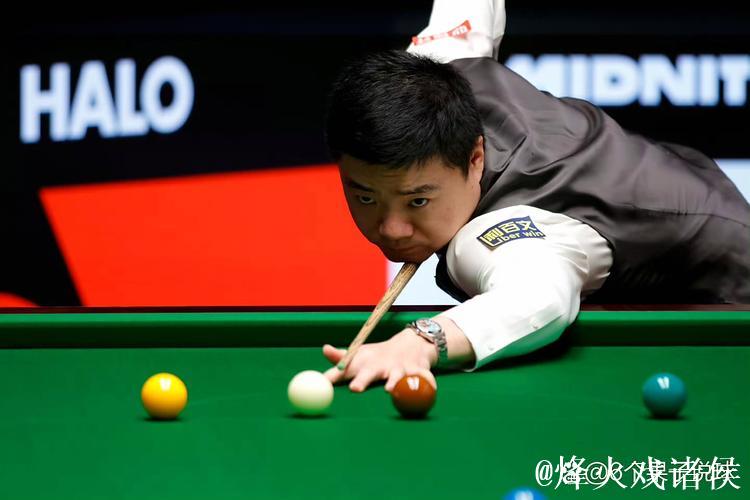 丁俊晖险胜张安达6-5 晋级上海大师赛八强 丁俊晖险胜张安达6-5 晋级上海大师赛八强